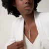Collier Agrafe – Or blanc, diamants – Cartier Collier Agrafe – Or blanc, diamants – Cartier