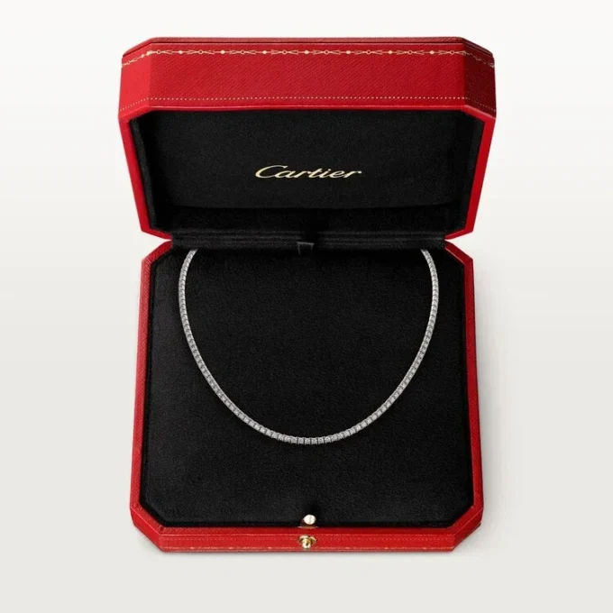 Collier Essential Lines – Or blanc, diamants – Cartier