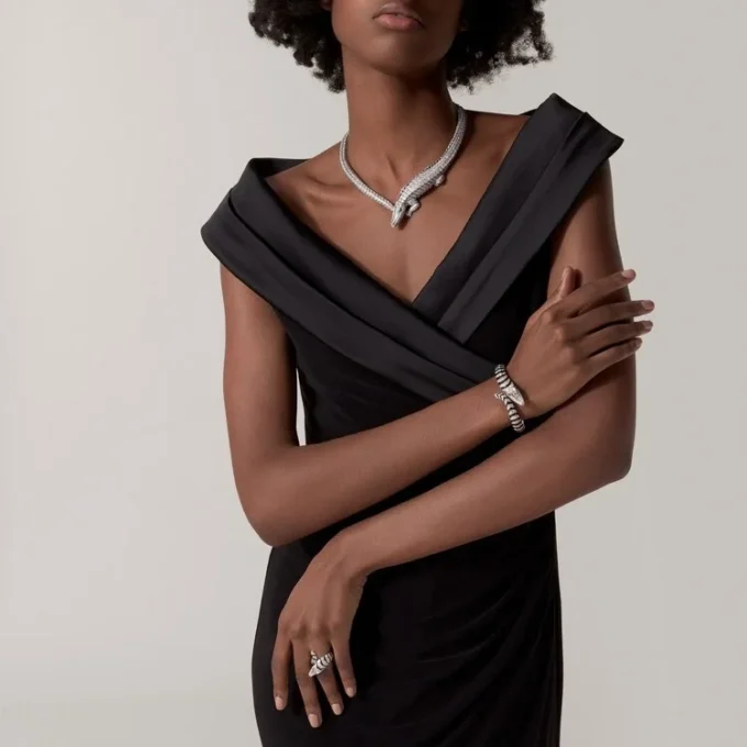 Collier Faune et Flore de Cartier, pavé