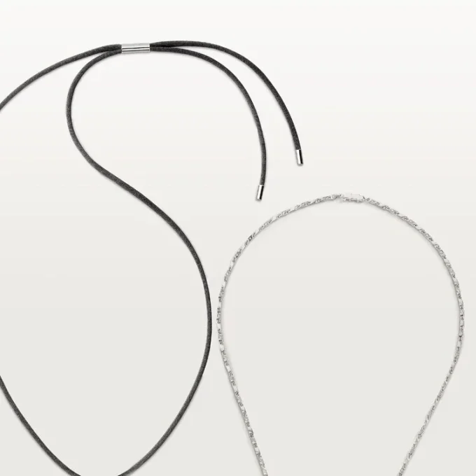 Collier Faune et Flore de Cartier, perles d&rsquo;émeraude, pavé