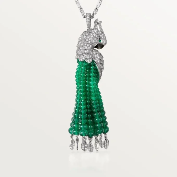 Collier Faune et Flore de Cartier, perles d&rsquo;émeraude, pavé