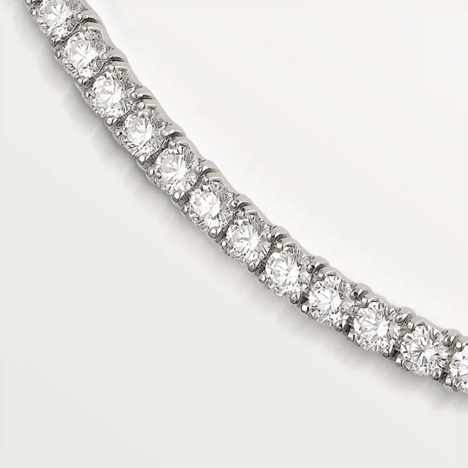 Collier Lignes Essentielles, diamants taille brillant