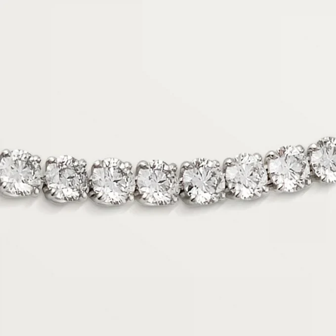 Collier Lignes Essentielles, diamants taille brillant