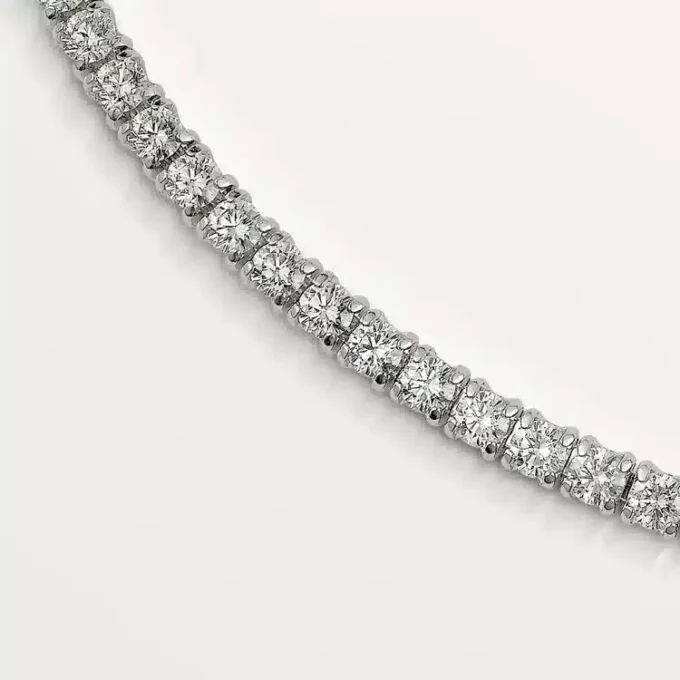 Collier Lignes Essentielles, diamants taille brillant