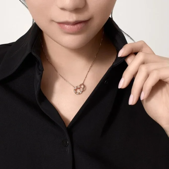 Collier Love – Or rose, diamants – Cartier