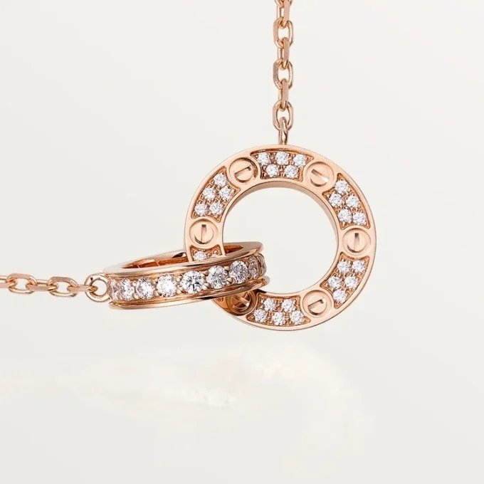 Collier Love – Or rose, diamants – Cartier