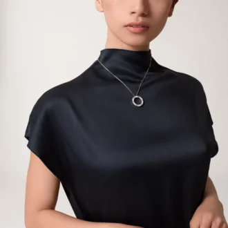 Collier Love, pavé de diamants – Or blanc, diamants – Cartier