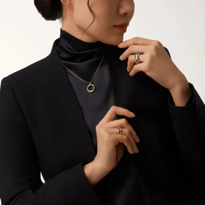 Collier Trinity à chaîne en diamants en or tricolore | Cartier US