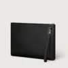 Grande pochette, indispensable Grande pochette, indispensable
