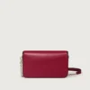 Mini sac à chaîne, Double C de Cartier – Cuir de veau rouge cerise, finition en or et émail rouge cerise – Cartier Mini sac à chaîne, Double C de Cartier – Cuir de veau rouge cerise, finition en or et émail rouge cerise – Cartier