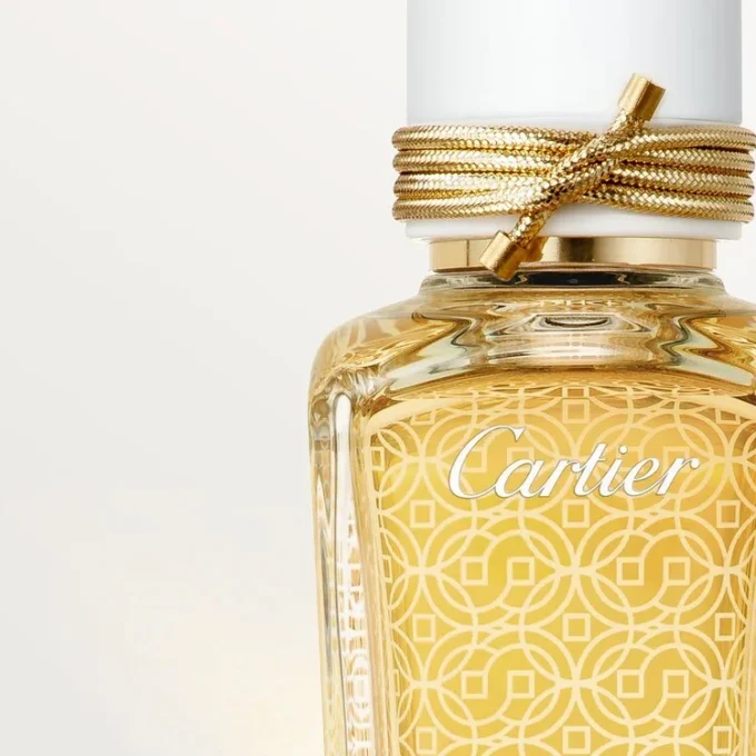 Parfum Oud & Santal – Les Heures Voyageuses | Cartier