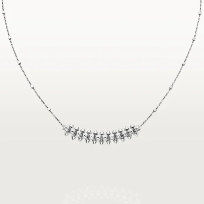 Pendentif Clash de Cartier, modèle moyen