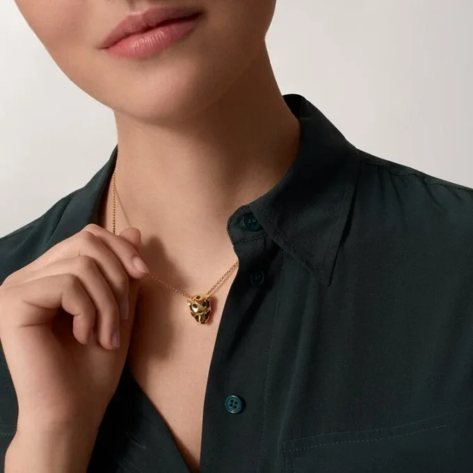 Collier pendentif Panthère de Cartier, or jaune | Cartier US