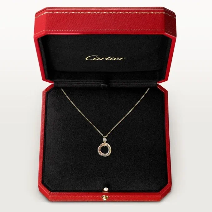 Pendentif Trinity, 1 diamant