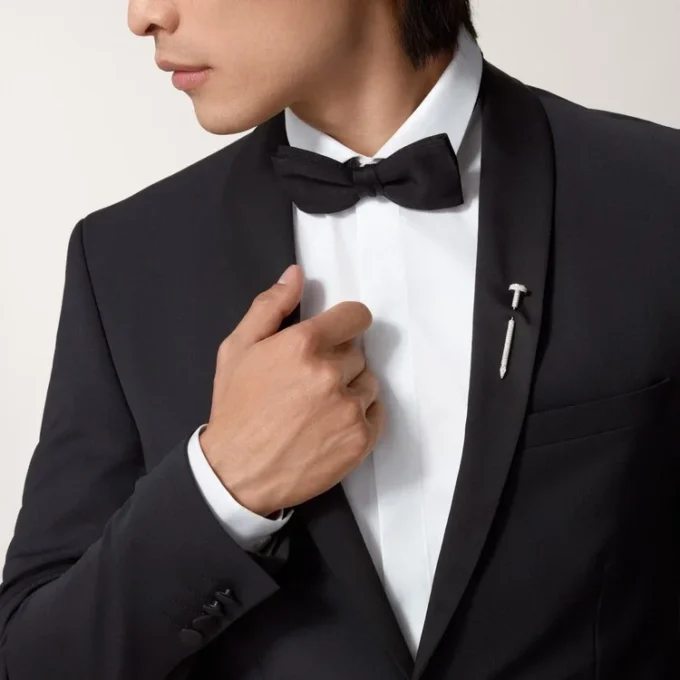 Épingle à cravate Juste Un Clou – Or blanc et diamants – Cartier