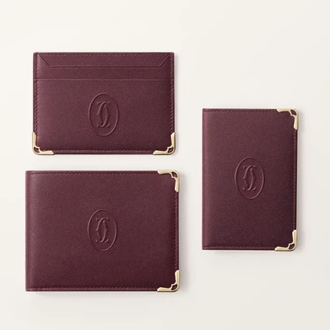 Porte-cartes, Must