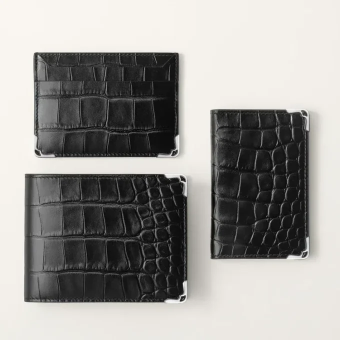 Porte-cartes, Must