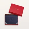 Porte-cartes, Must
