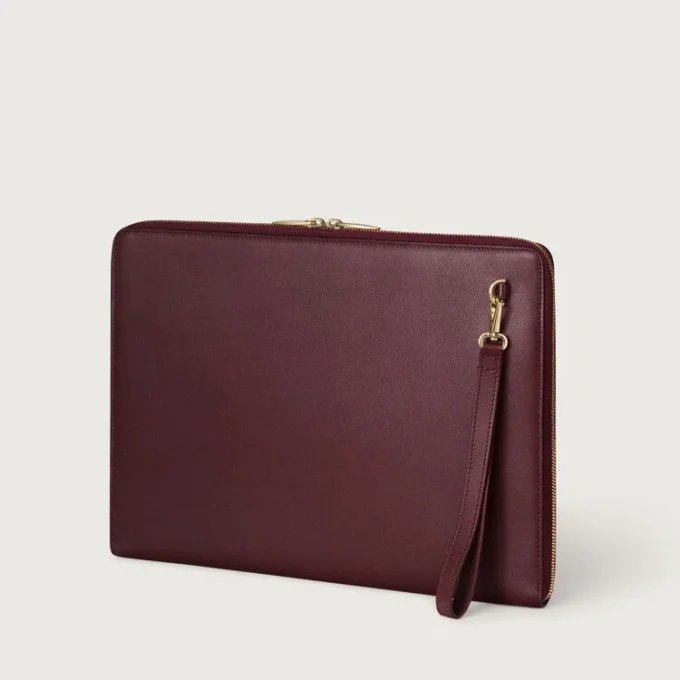 Porte-documents, Must De Cartier – Cuir de veau bordeaux, finition dorée – Cartier