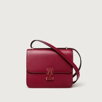 Sac à bandoulière, Mini, Double C de Cartier – Cuir de veau rouge cerise, finition en or et émail rouge cerise – Cartier