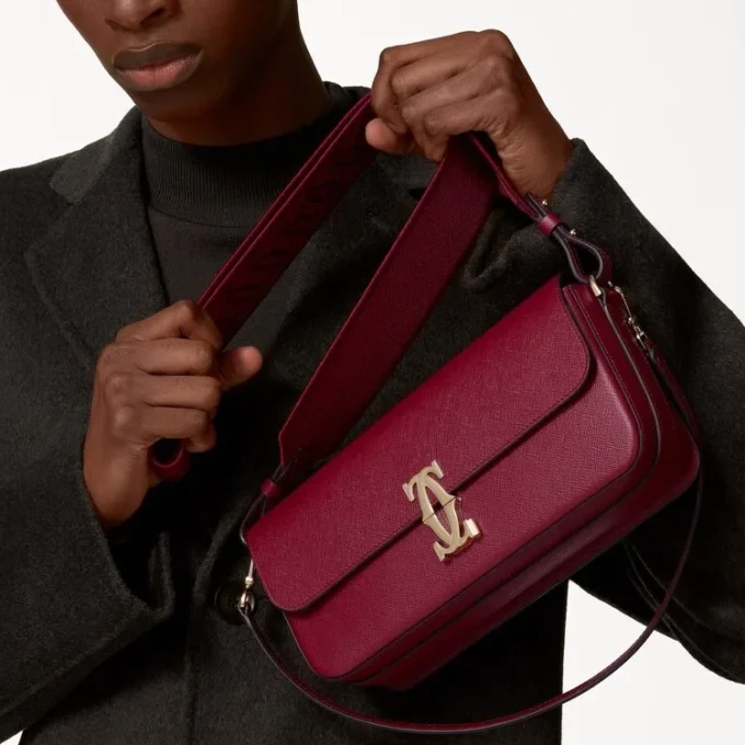 Sac East-West, C de Cartier