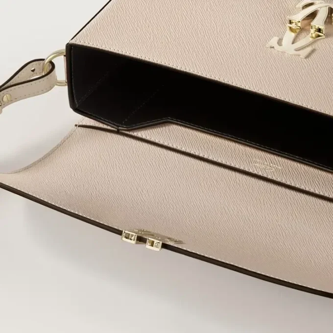 Sac East-West, C de Cartier Sac East-West, C de Cartier